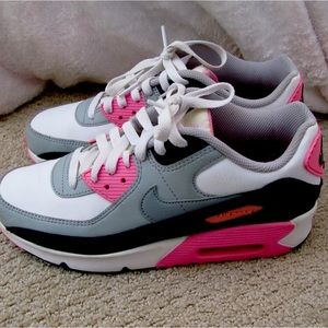 Nike Air Max 90 - image 1